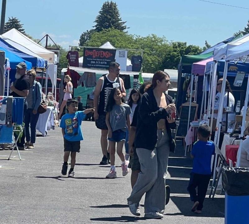 Vendor Booths on Sale